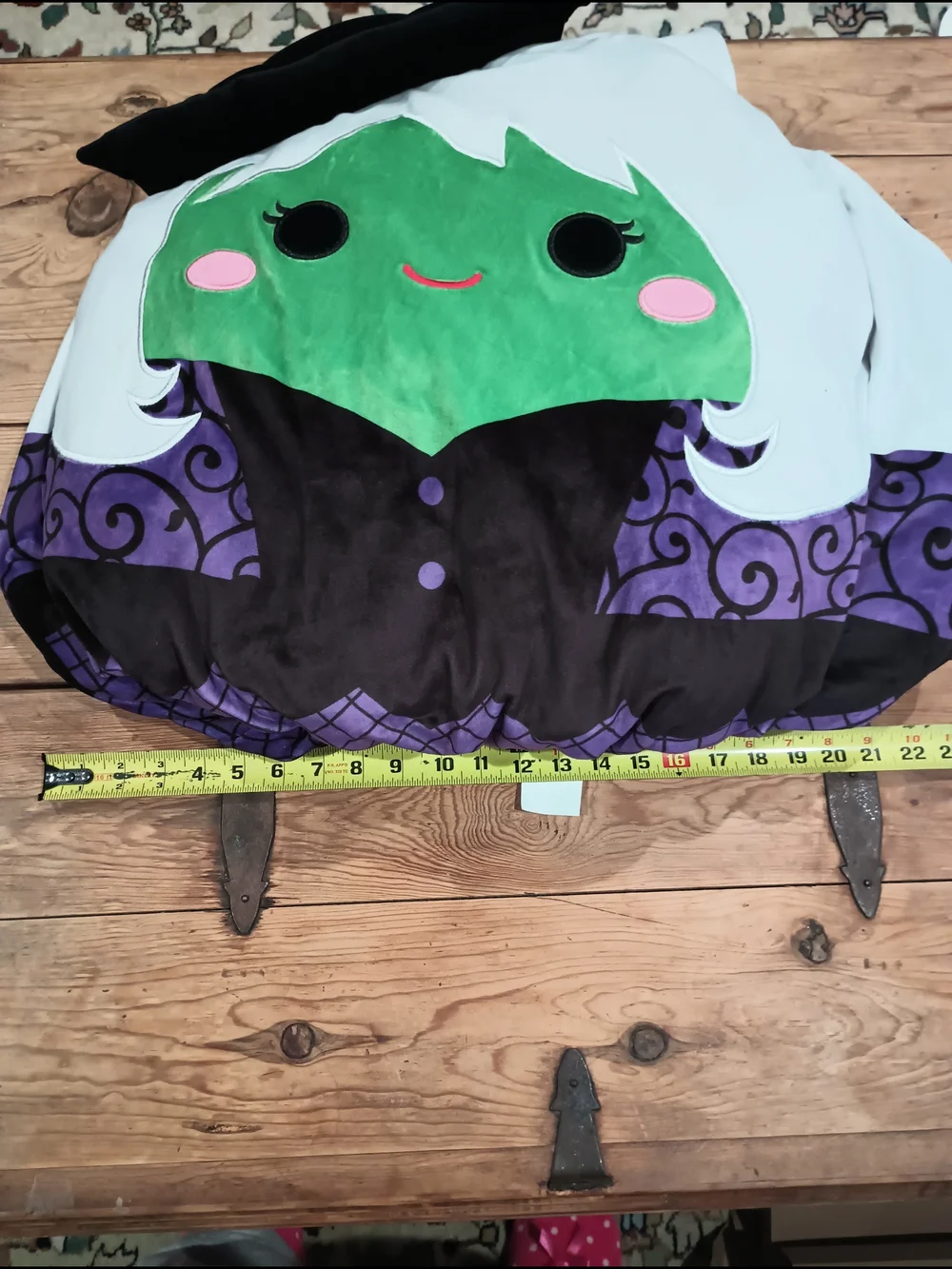 Squishmallows dress up